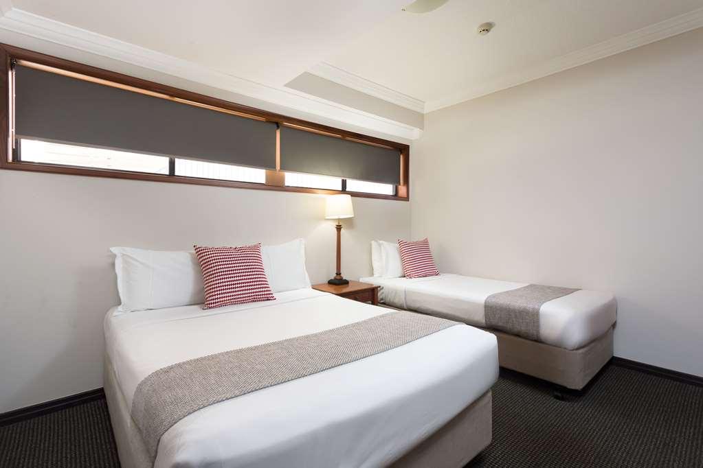 Ramada By Wyndham Brisbane Windsor Hotel Bilik gambar