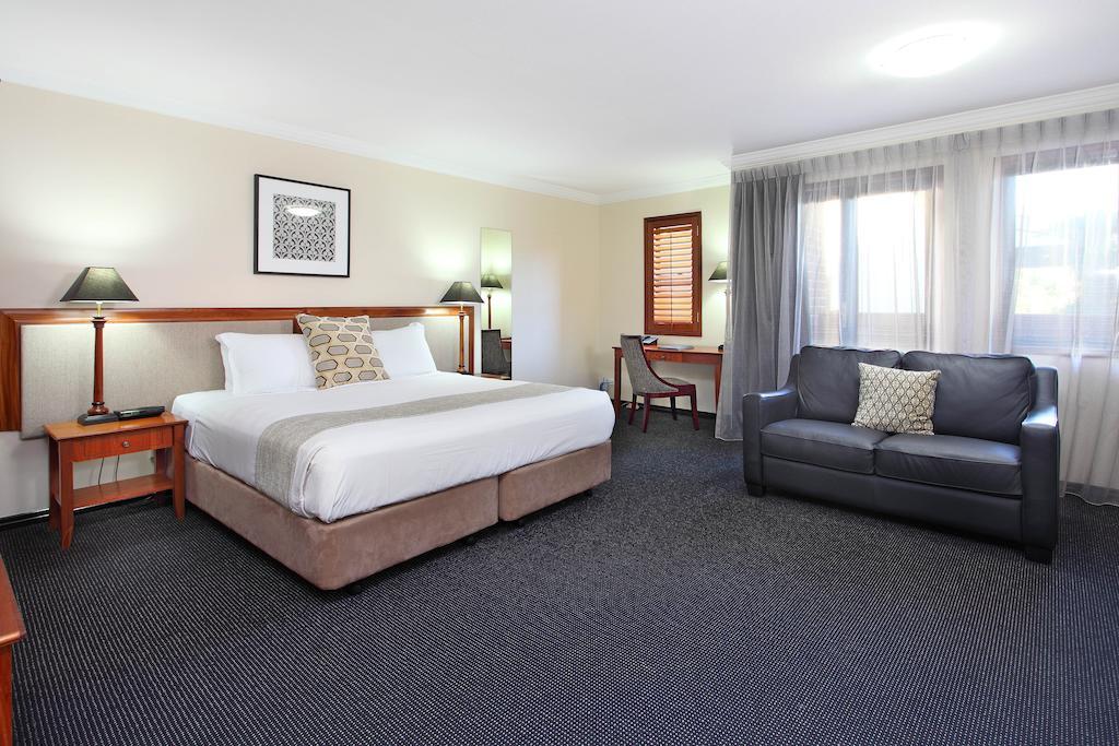 Ramada By Wyndham Brisbane Windsor Hotel Bilik gambar